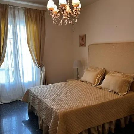 Abruzzi, Dei Marmi Villa