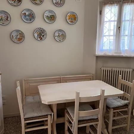 Abruzzi, Dei Marmi فيلة